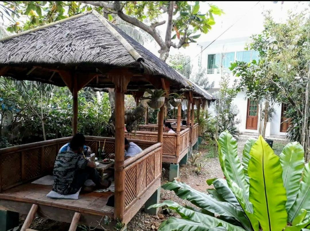 Hangout Beach Resort Катиклан Екстериор снимка