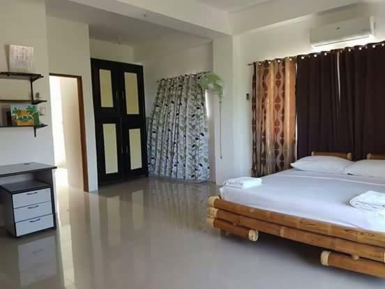 Hangout Beach Resort Катиклан Екстериор снимка